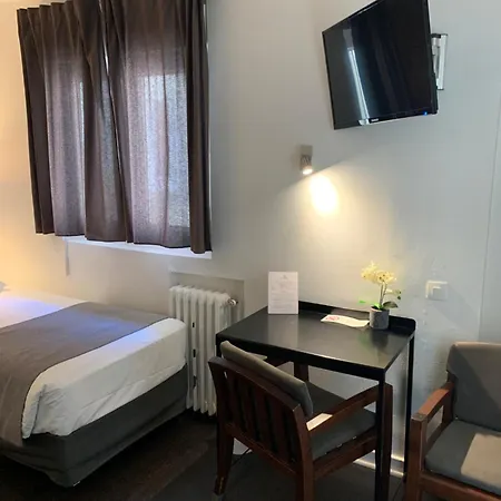 Hotel Les Negociants 2*